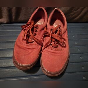 Vans Rust Canvas Skate Shoes | Lace-Up Low Top Sneakers | Men’s 7 / Women’s 8.5